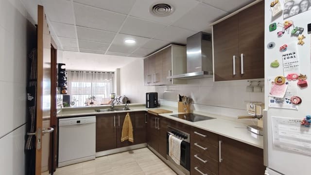 3 slaapkamer Appartement te koop in Amposta met garage - € 165.000 (Ref: 10158893)