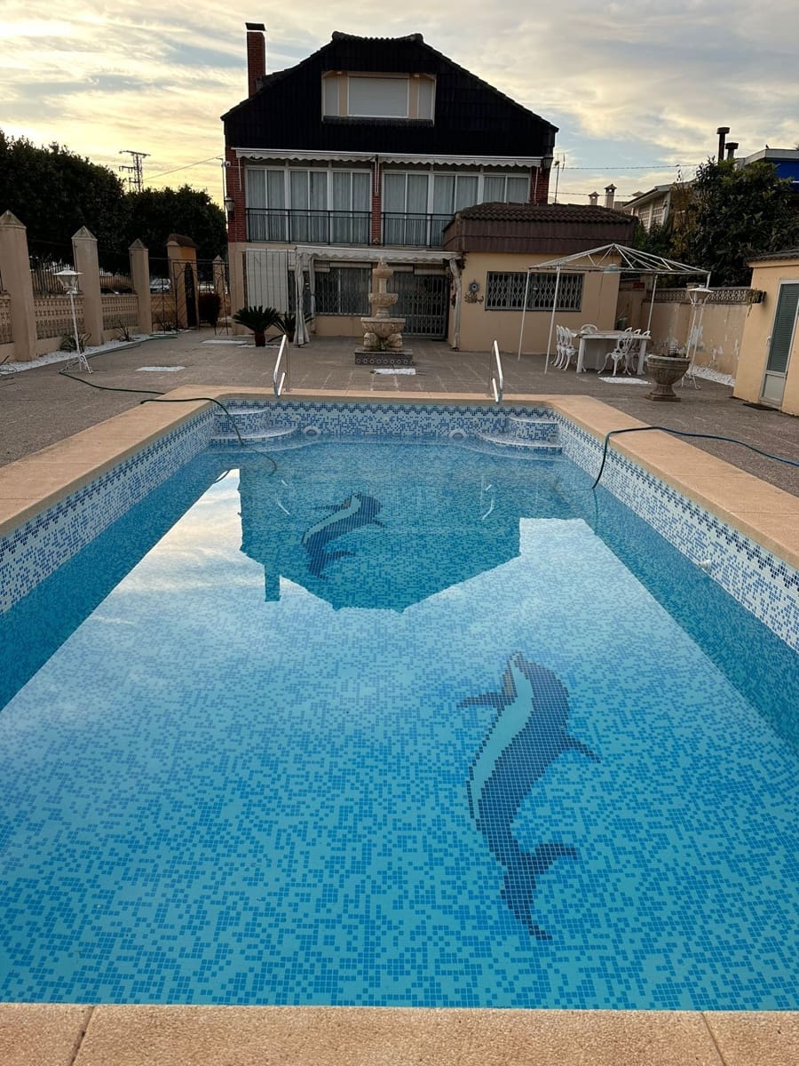 4 bedroom Villa for sale in La Villajoyosa / Vila Joiosa with pool garage - € 2,250,000 (Ref: 10158895)