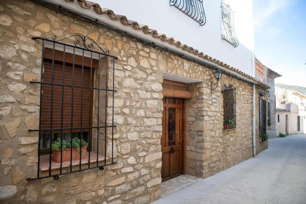 6 bedroom Townhouse for sale in La Carroja - € 285,000 (Ref: 10158897)