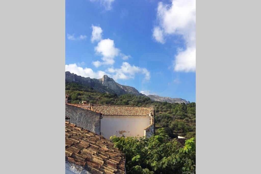 6 bedroom Townhouse for sale in La Carroja - € 285,000 (Ref: 10158897)