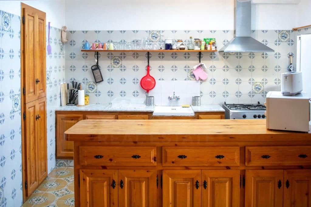 6 bedroom Townhouse for sale in La Carroja - € 285,000 (Ref: 10158897)