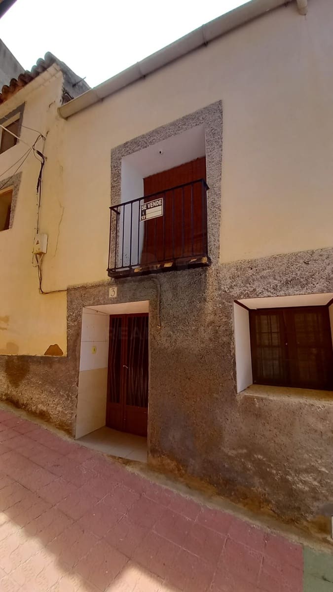 3 soverom Hus til salgs i Aguaron - € 29 400 (Ref: 10158903)