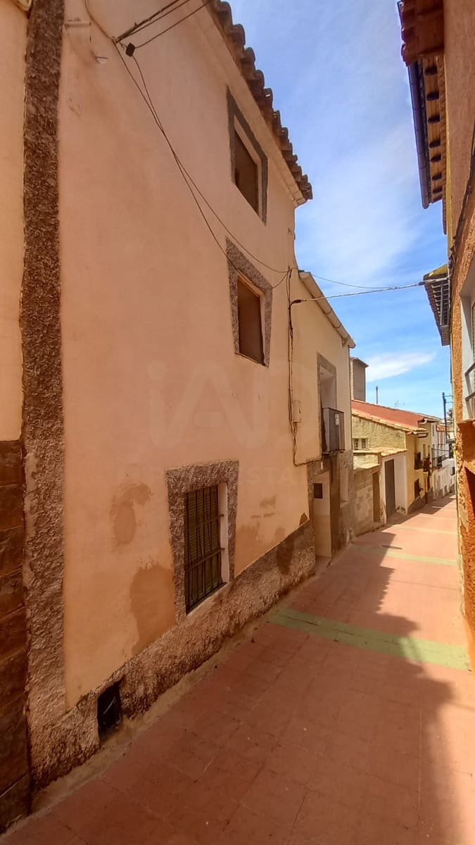 3 soverom Hus til salgs i Aguaron - € 29 400 (Ref: 10158903)
