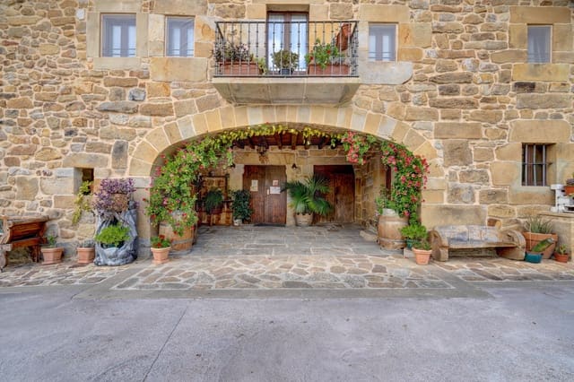 10 bedroom Finca/Country House for sale in Iurreta with garage - € 1,600,000 (Ref: 10158904)