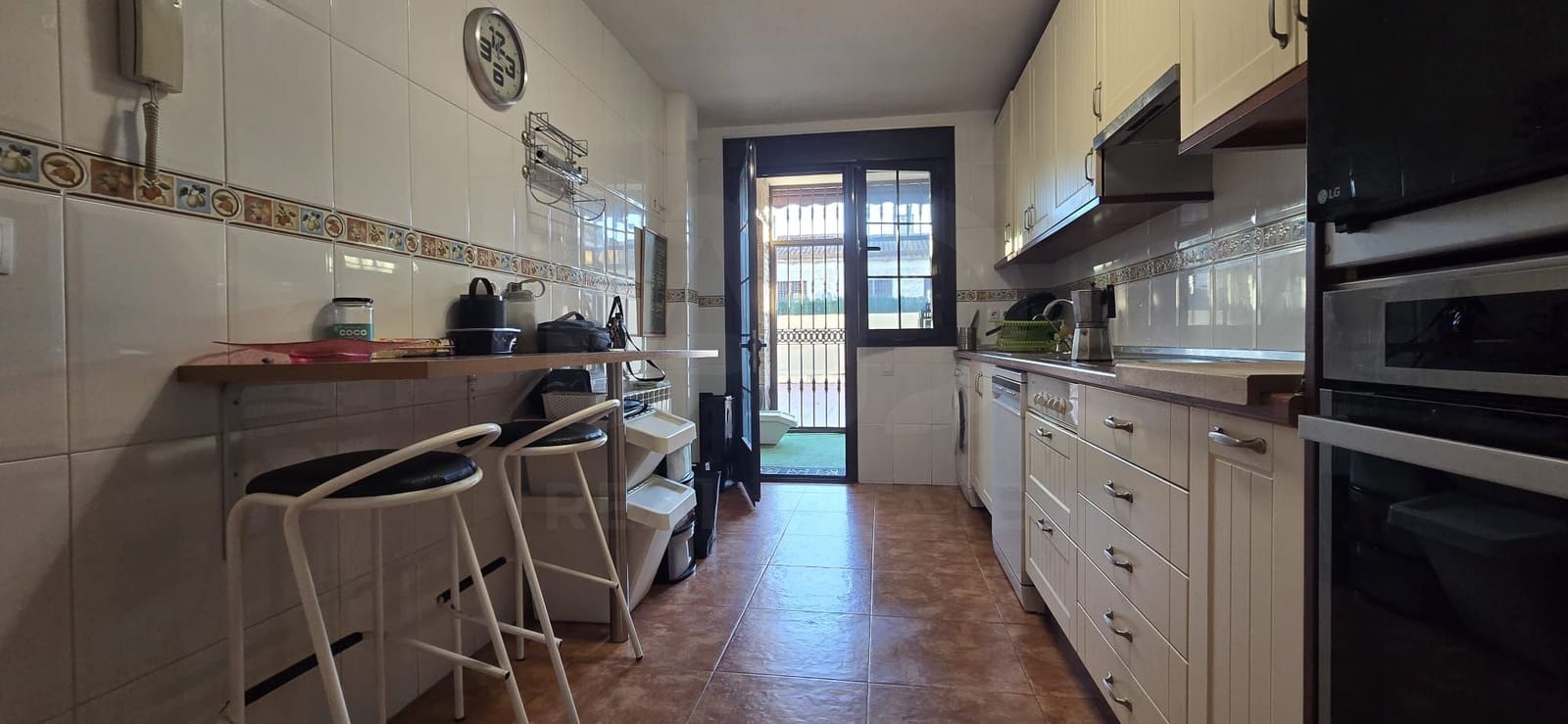 4 soveværelse Villa til salg i Ugena med garage - € 325.000 (Ref: 10159588)