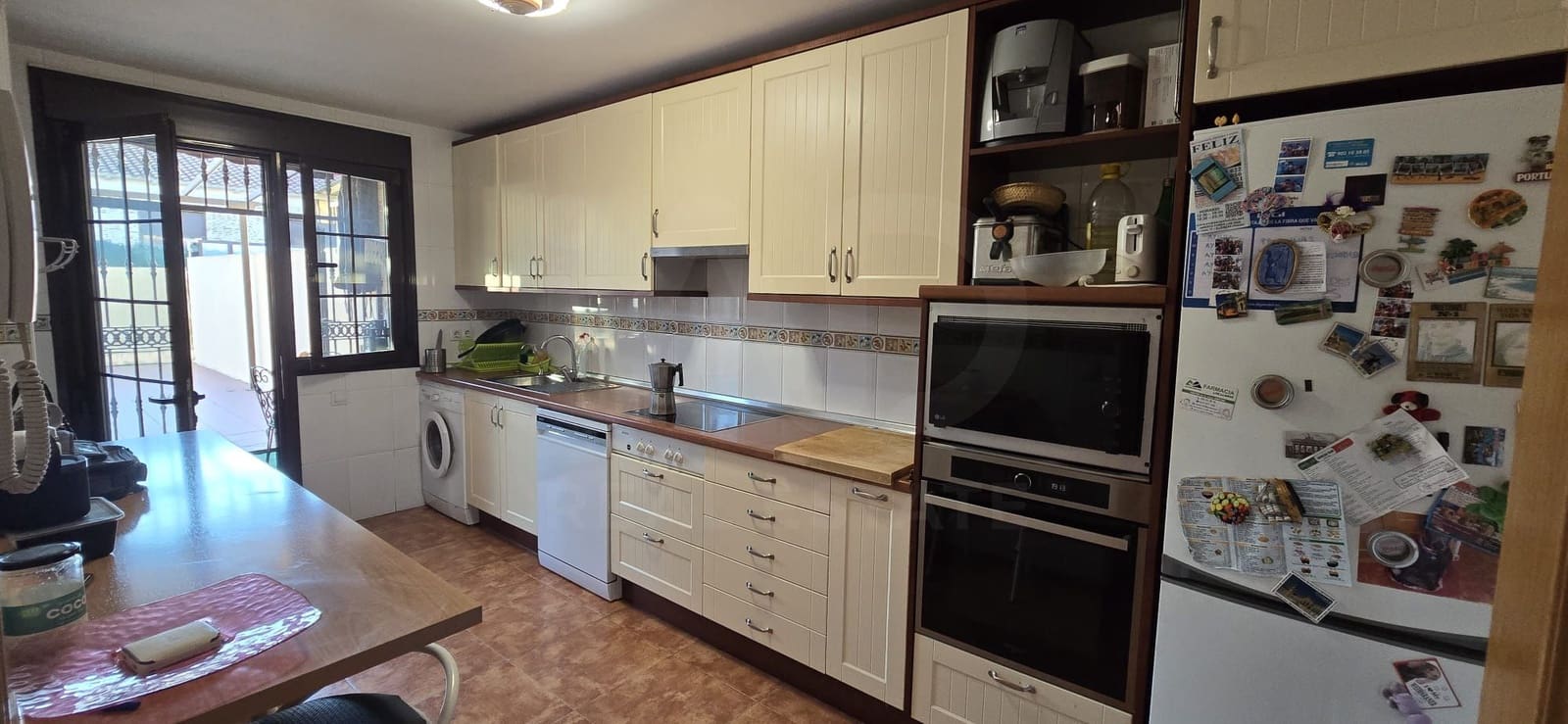 4 soveværelse Villa til salg i Ugena med garage - € 325.000 (Ref: 10159588)
