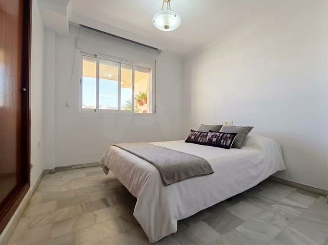 2 chambre Appartement à vendre à Torre de Benagalbon, Rincón de la Victoria avec piscine garage - 335 000 € (Ref: 10159589)