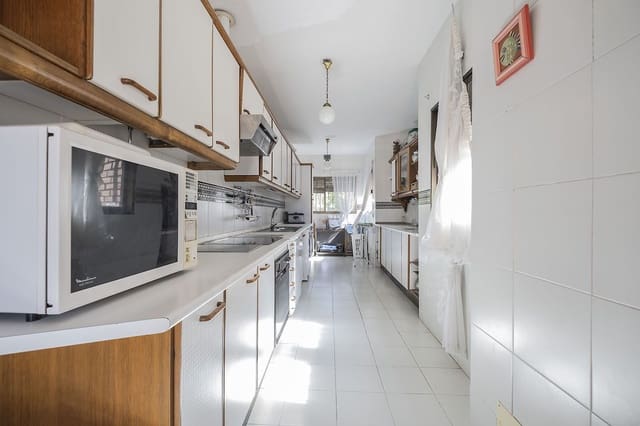 Villa/Maison à vendre à Robledo de Chavela avec piscine - 750 000 € (Ref: 10160290)