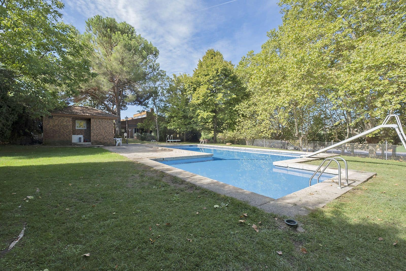 Villa/Maison à vendre à Robledo de Chavela avec piscine - 750 000 € (Ref: 10160290)