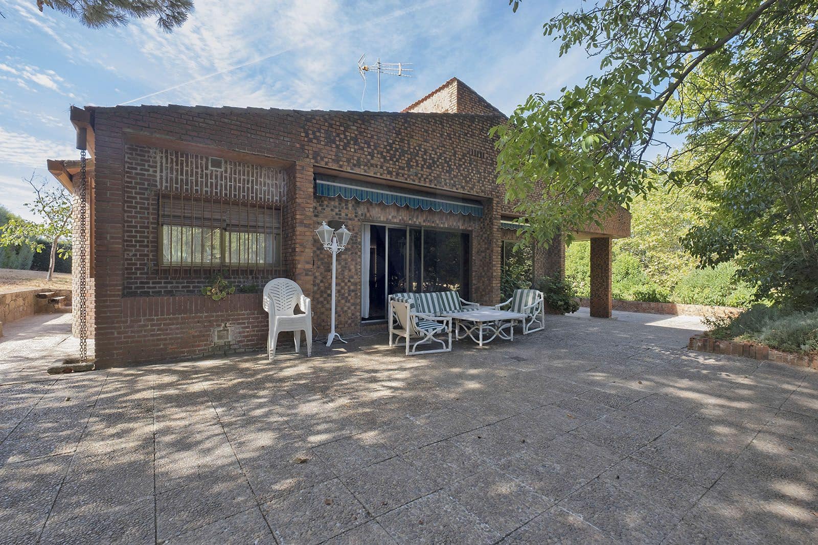 Villa/Maison à vendre à Robledo de Chavela avec piscine - 750 000 € (Ref: 10160290)
