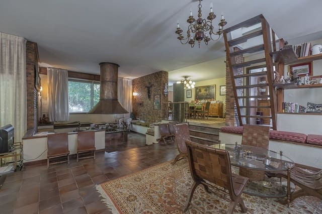 Villa/Maison à vendre à Robledo de Chavela avec piscine - 750 000 € (Ref: 10160290)
