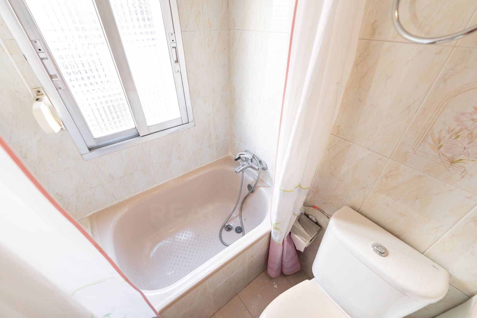 2 quarto Apartamento para venda em Madrid cidade - 230 000 € (Ref: 10160291)