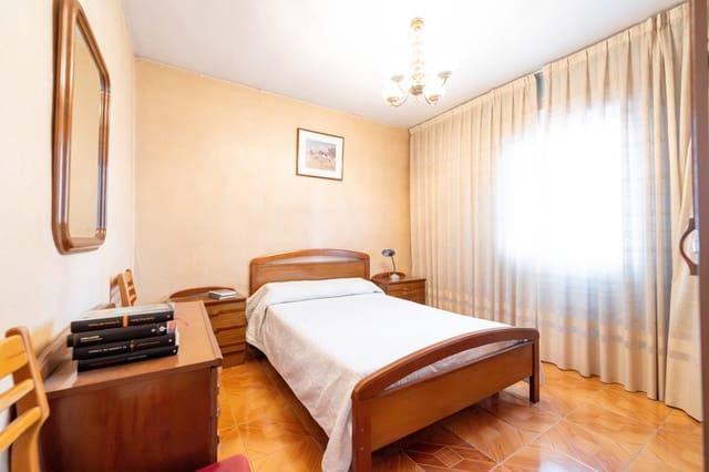 2 quarto Apartamento para venda em San Isidro, Madrid cidade - 230 000 € (Ref: 10160291)