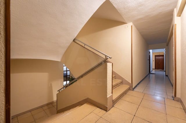 2 quarto Apartamento para venda em San Isidro, Madrid cidade - 230 000 € (Ref: 10160291)
