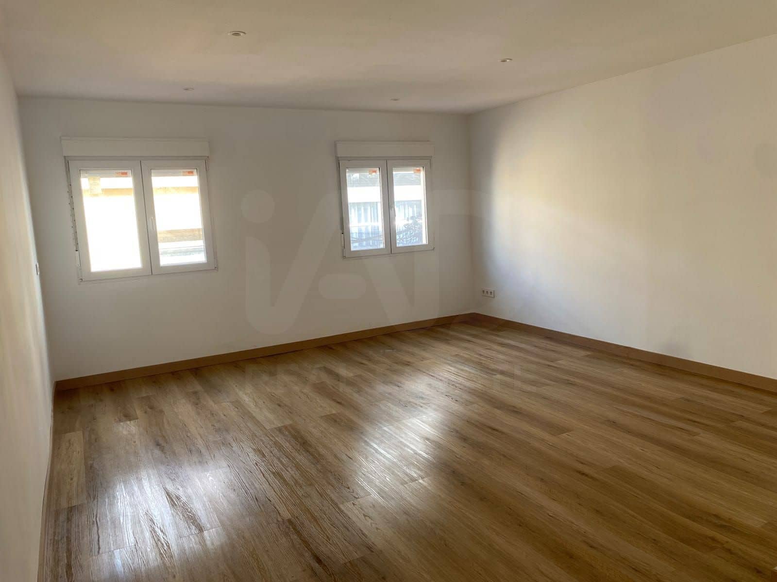 3 chambre Maison de Ville à vendre à El Vendrell avec piscine garage - 375 000 € (Ref: 10160299)