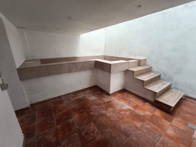 3 chambre Maison de Ville à vendre à El Vendrell avec piscine garage - 375 000 € (Ref: 10160299)