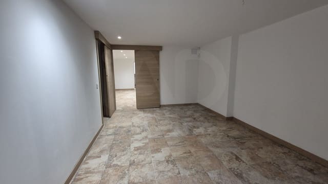 3 chambre Maison de Ville à vendre à El Vendrell avec piscine garage - 375 000 € (Ref: 10160299)