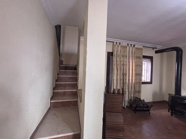 3 sovrum Radhus till salu i Lepe - 228 000 € (Ref: 10160814)