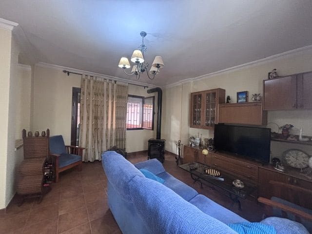 3 bedroom Terraced Villa for sale in Lepe - € 228,000 (Ref: 10160814)