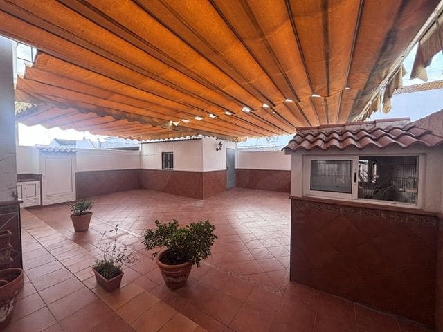 3 bedroom Terraced Villa for sale in Lepe - € 228,000 (Ref: 10160814)