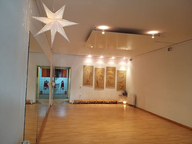 Kommersiell till salu i Ulldecona - 65 000 € (Ref: 10160816)
