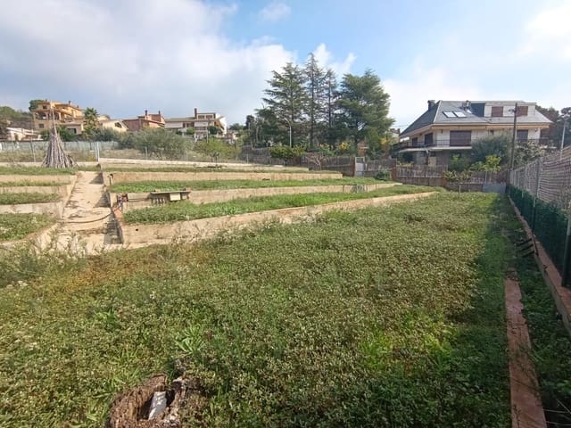 Działka budowlana na sprzedaż w Caldes de Montbui - 105 000 € (Ref: 10160817)