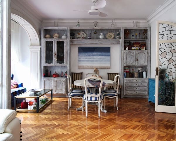 4 soveværelse Lejlighed til salg i La Nova Esquerra de L'Eixample, Barcelona by - € 675.000 (Ref: 10160819)