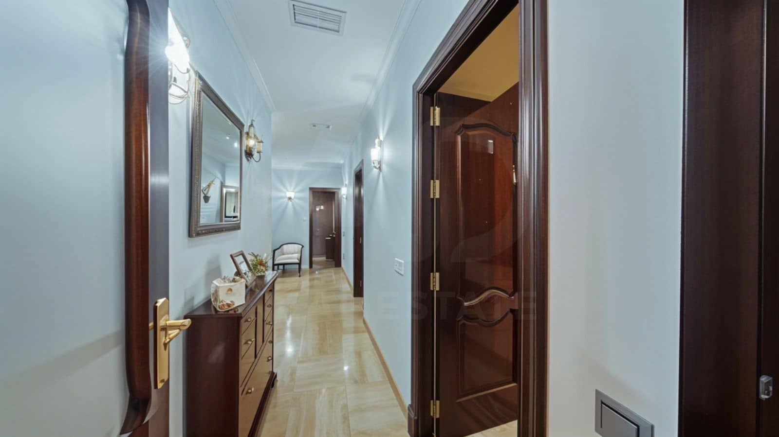4 sovrum Lägenhet till salu i San Fernando - 750 000 € (Ref: 10160820)