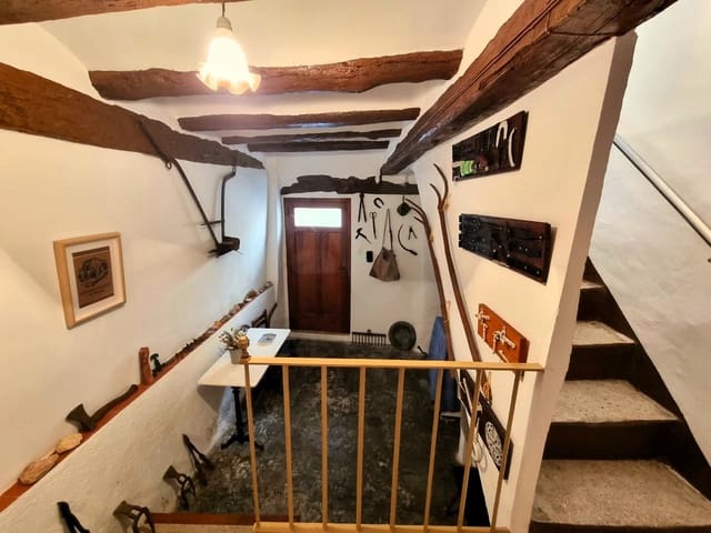 5 quarto Casa em Banda para venda em El Pinell de Brai - 65 000 € (Ref: 10160825)
