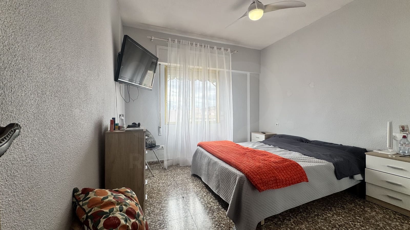 4 slaapkamer Penthouse te koop in Alicante stad met garage - € 223.000 (Ref: 10161491)