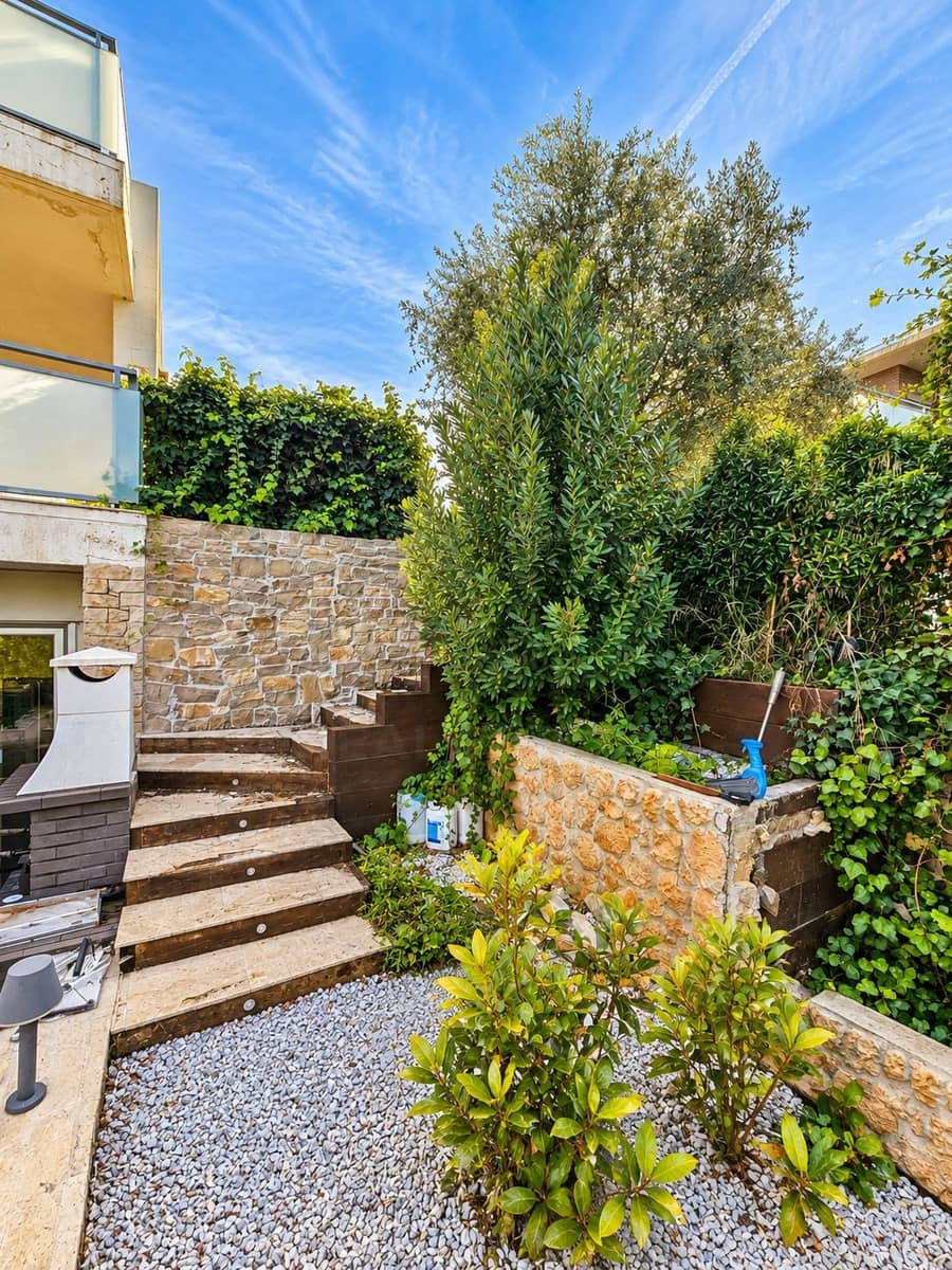 3 bedroom Terraced Villa for sale in Chiva with pool garage - € 480,000 (Ref: 10161492)