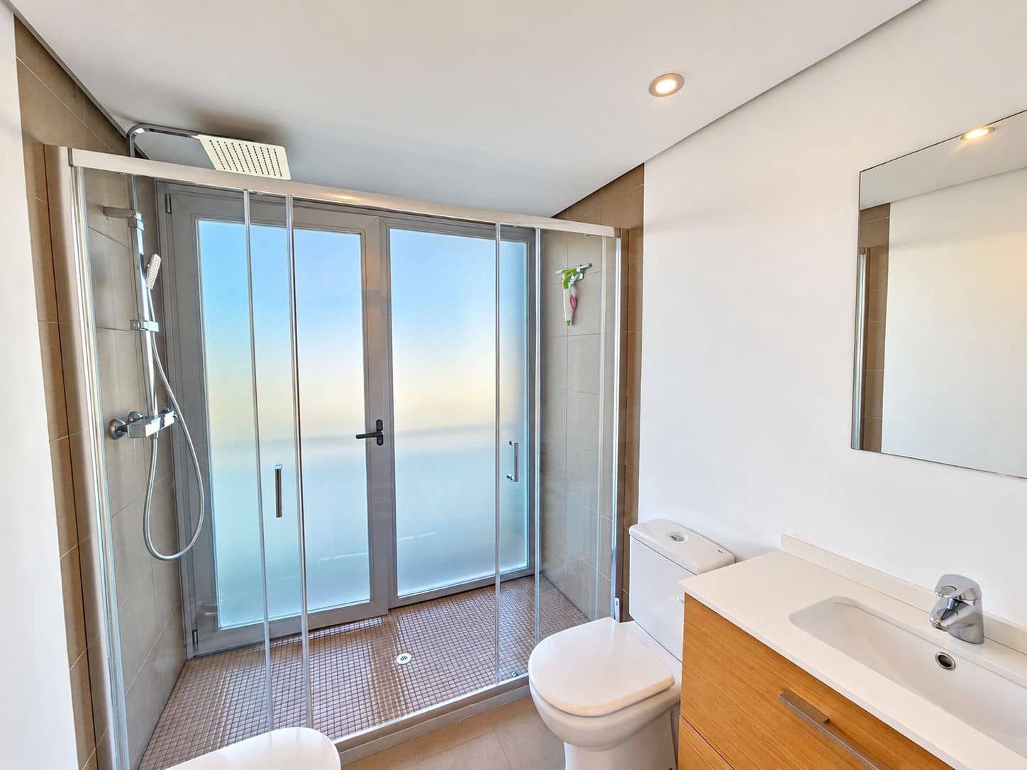 3 bedroom Terraced Villa for sale in Chiva with pool garage - € 480,000 (Ref: 10161492)