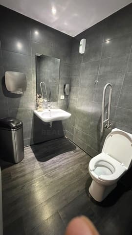 Kommersiell til leie i Santa Catalina, Palma de Mallorca med garasje - € 2 450 (Ref: 10161494)