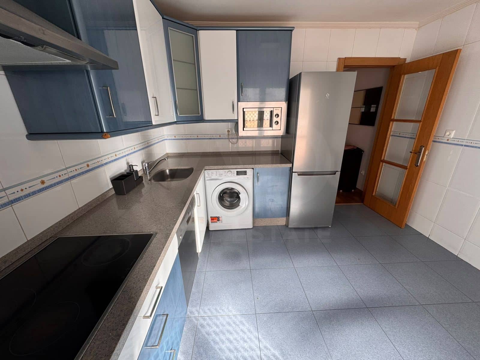 2 bedroom Apartment for sale in San Andres del Rabanedo with garage - € 175,000 (Ref: 10161994)