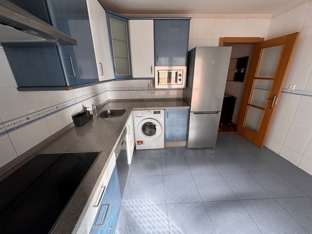 2 slaapkamer Appartement te koop in San Andrés del Rabanedo met garage - € 175.000 (Ref: 10161994)