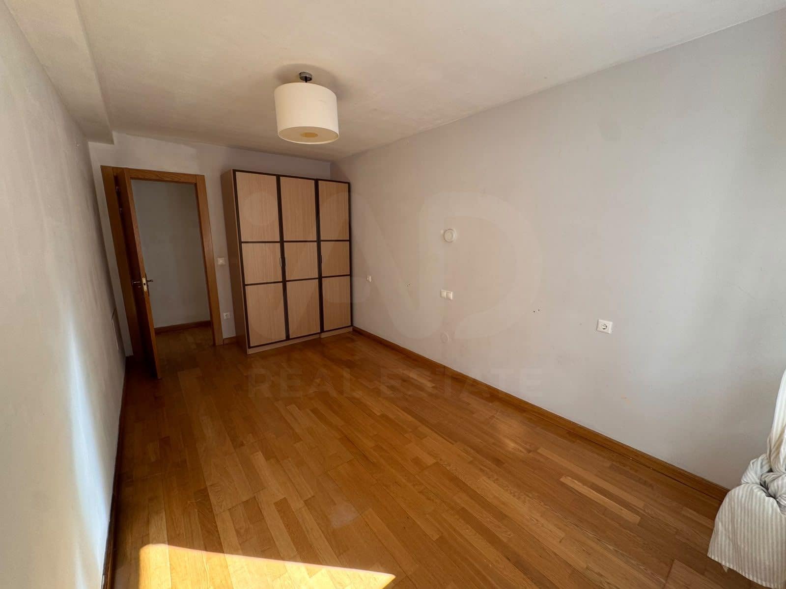 2 bedroom Apartment for sale in San Andres del Rabanedo with garage - € 175,000 (Ref: 10161994)
