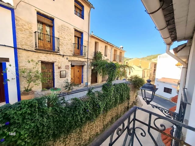 5 bedroom Townhouse for sale in Benisili, Vall de Gallinera - € 79,000 (Ref: 10161995)