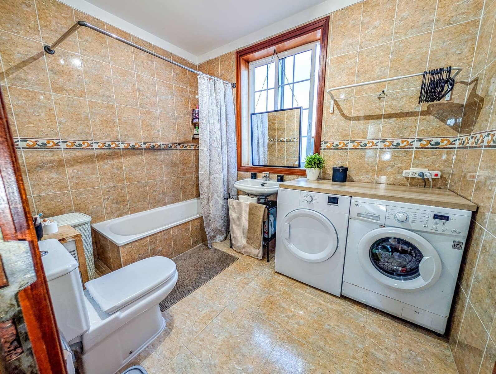 3 chambre Villa/Maison Mitoyenne à vendre à San Cristobal de La Laguna avec garage - 389 000 € (Ref: 10162579)