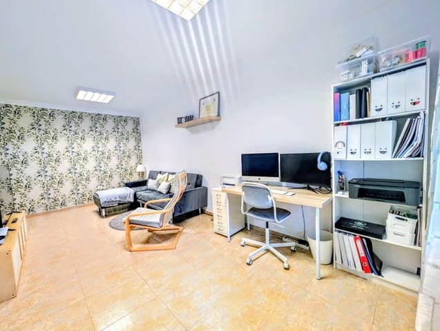 3 chambre Villa/Maison Mitoyenne à vendre à San Cristóbal de La Laguna avec garage - 389 000 € (Ref: 10162579)