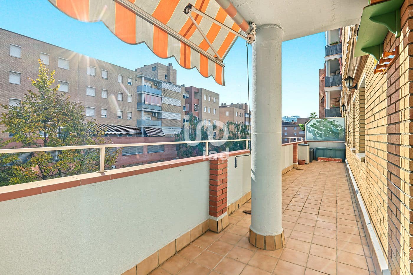 Apartamento de 4 habitaciones en Terrassa en venta con garaje - 289.000 € (Ref: 10162580)