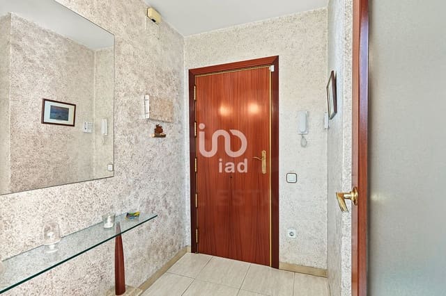 4 quarto Apartamento para venda em Terrassa com garagem - 289 000 € (Ref: 10162580)