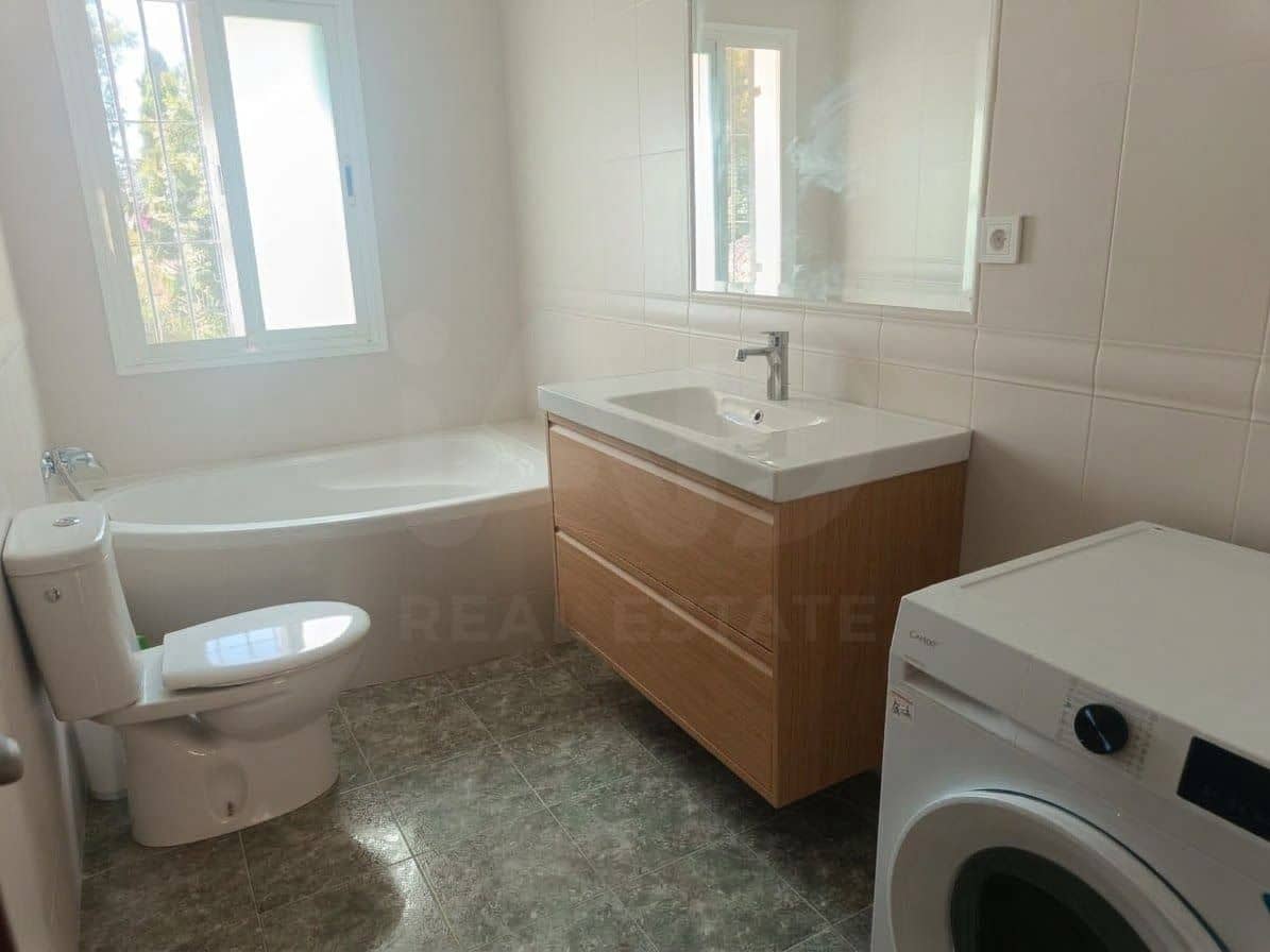 3 bedroom Terraced Villa for sale in Velez-Malaga - € 389,000 (Ref: 10162582)
