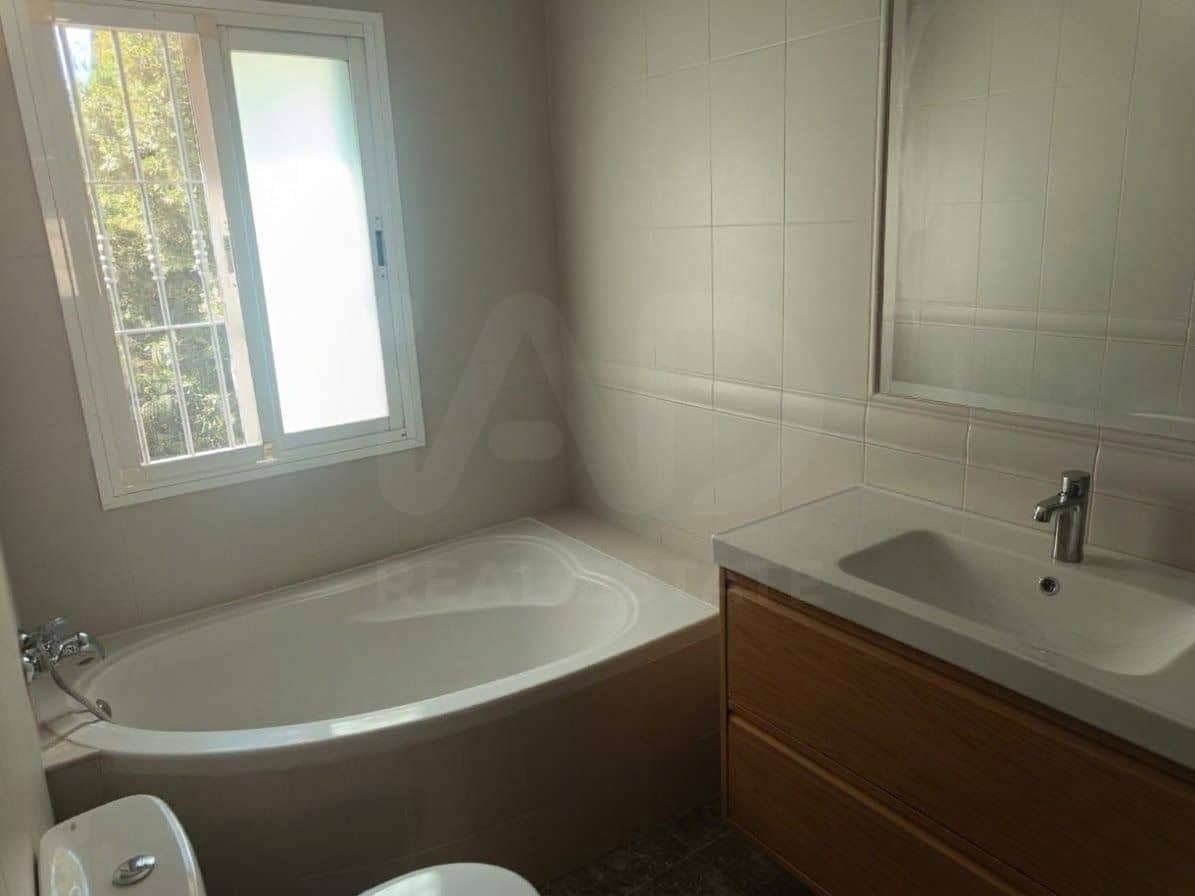 3 bedroom Terraced Villa for sale in Velez-Malaga - € 389,000 (Ref: 10162582)