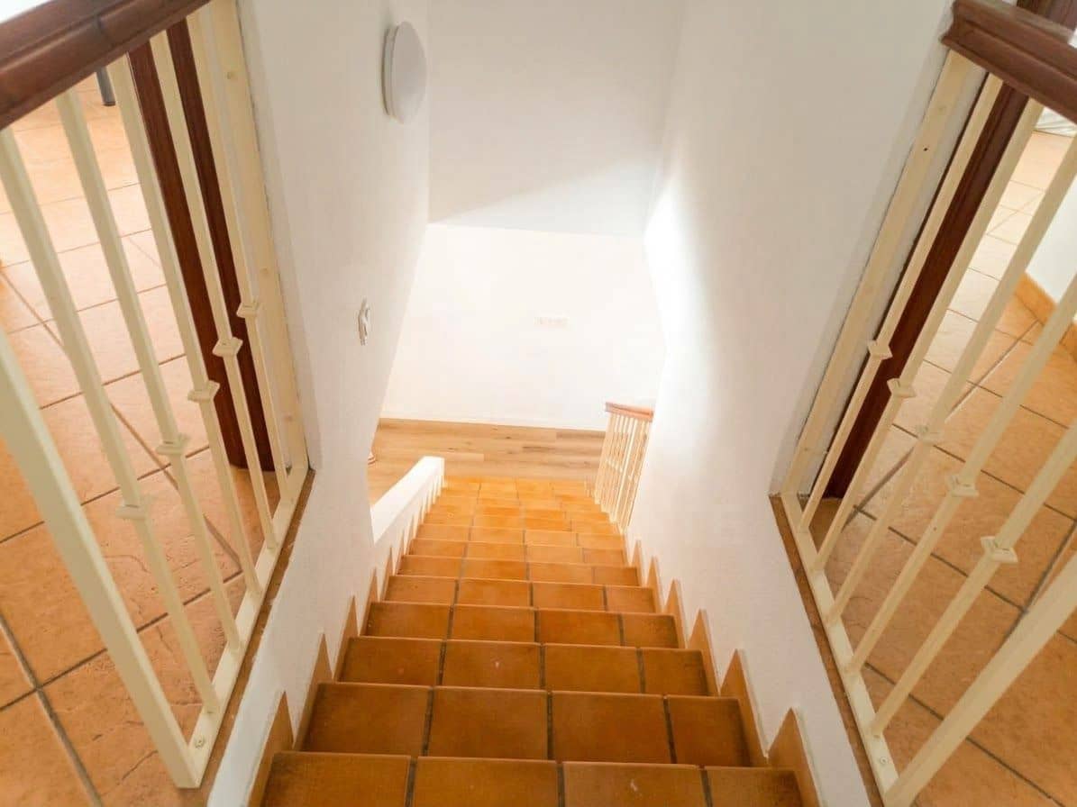 3 bedroom Terraced Villa for sale in Velez-Malaga - € 389,000 (Ref: 10162582)