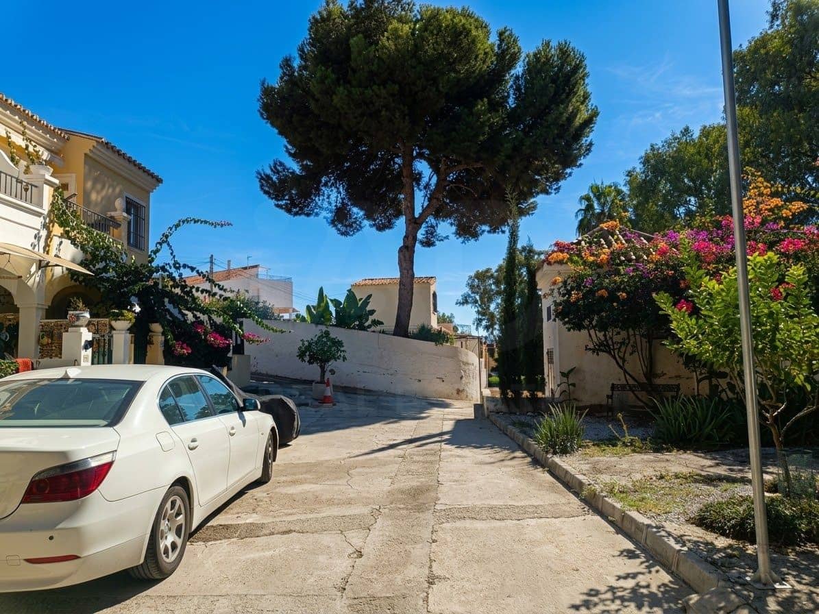 3 bedroom Terraced Villa for sale in Velez-Malaga - € 389,000 (Ref: 10162582)