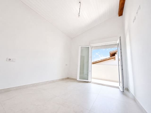 3 soverom Hus til salgs i Peñíscola med svømmebasseng garasje - € 450 000 (Ref: 10162584)
