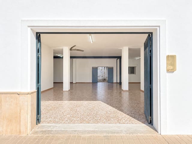 Kommersiell til salgs i Lepe - € 136 500 (Ref: 10162586)