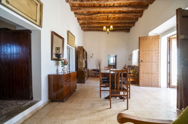 5 soveværelse Finca/Landehus til salg i Sant Antoni de Portmany med garage - € 7.800.000 (Ref: 10163645)