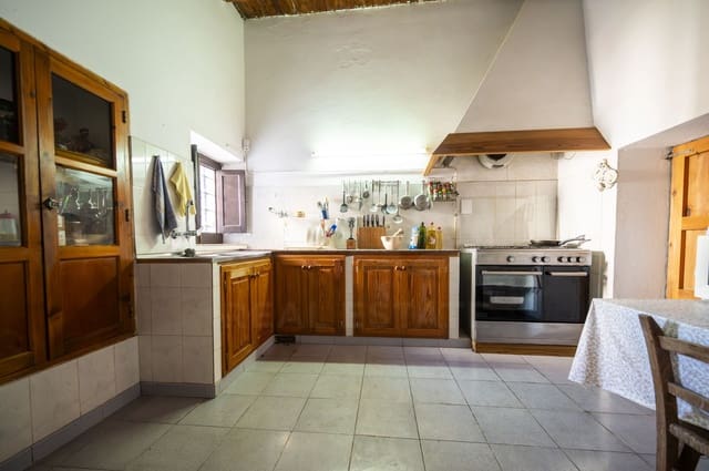 5 soveværelse Finca/Landehus til salg i Sant Antoni de Portmany med garage - € 7.800.000 (Ref: 10163645)