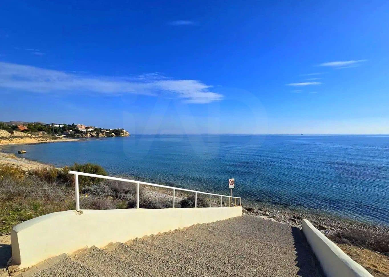 3 slaapkamer Huis te koop in El Campello met zwembad - € 240.000 (Ref: 10163646)